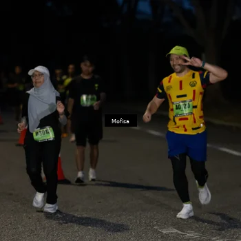 Runner Photo 5677103