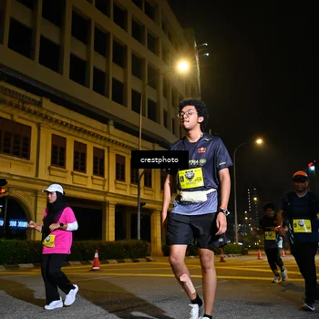 Runner Photo 5677220