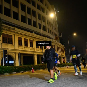 Runner Photo 5677275
