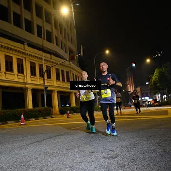 Runner Photo 5677338