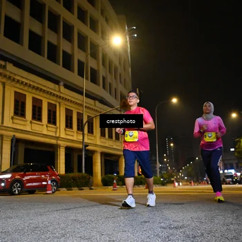 Runner Photo 5677350