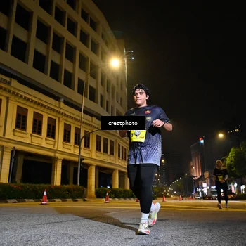 Runner Photo 5677438