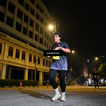 Runner Photo 5677443