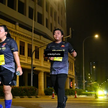 Runner Photo 5677469
