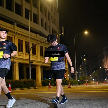 Runner Photo 5677487