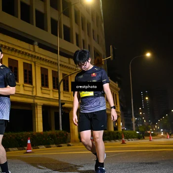 Runner Photo 5677488