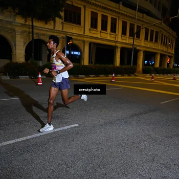 Runner Photo 5677504