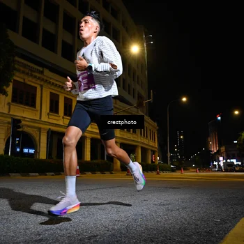 Runner Photo 5677543