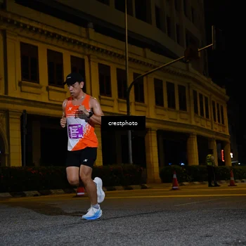 Runner Photo 5677597