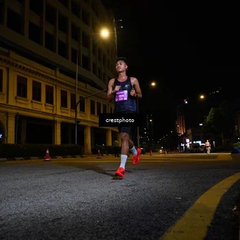 Runner Photo 5677619