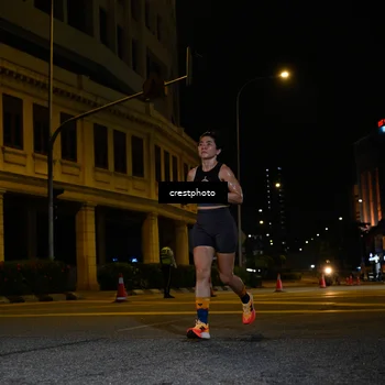 Runner Photo 5677628