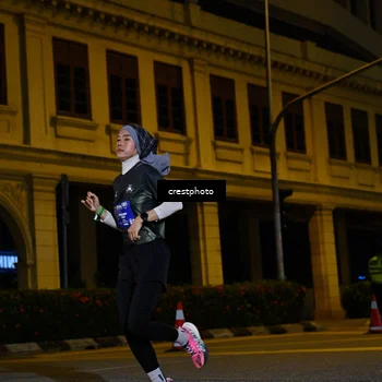 Runner Photo 5677656