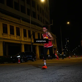 Runner Photo 5677758