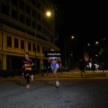 Runner Photo 5677900