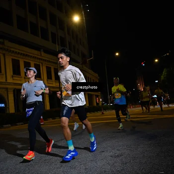 Runner Photo 5678021