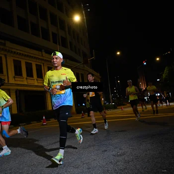 Runner Photo 5678035