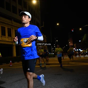 Runner Photo 5679286