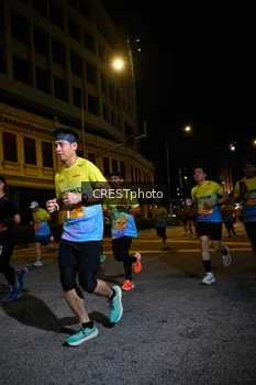 Runner Photo 5679291