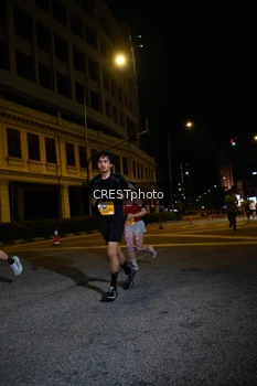 Runner Photo 5679343