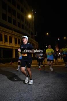 Runner Photo 5679367