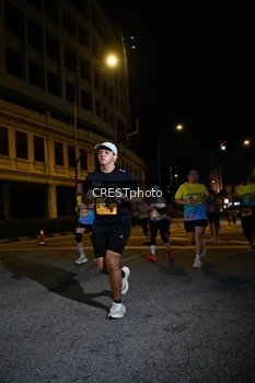 Runner Photo 5679368