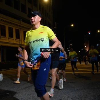 Runner Photo 5679376