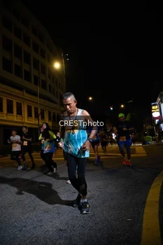 Runner Photo 5679459