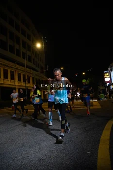 Runner Photo 5679463