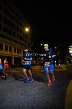 Runner Photo 5679480