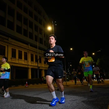 Runner Photo 5679592