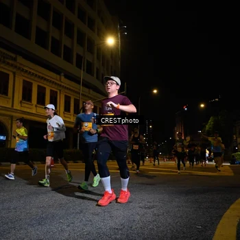 Runner Photo 5679668