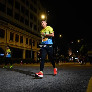 Runner Photo 5679825
