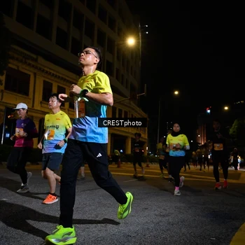 Runner Photo 5679936