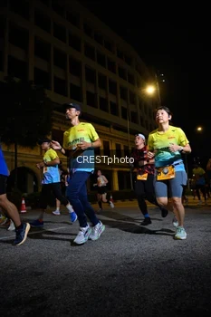 Runner Photo 5680023