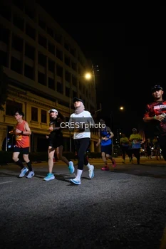 Runner Photo 5680121
