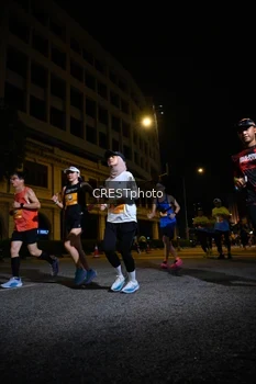 Runner Photo 5680124