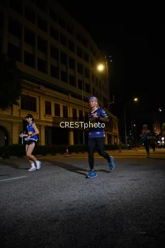 Runner Photo 5680210