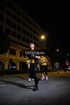 Runner Photo 5680240