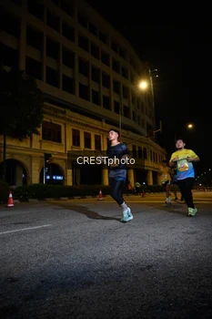Runner Photo 5680335