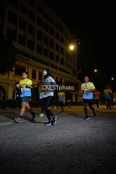 Runner Photo 5680393