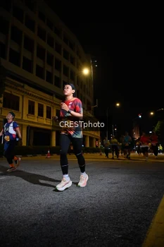 Runner Photo 5680400