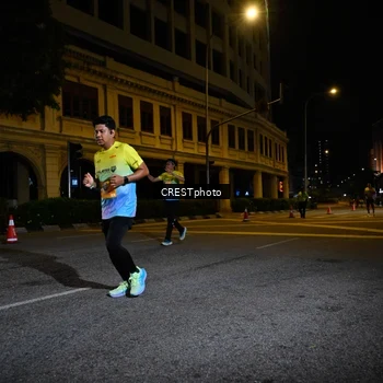 Runner Photo 5681010