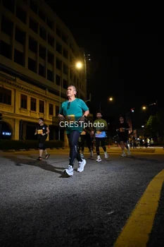Runner Photo 5681138