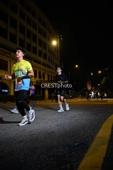 Runner Photo 5681143
