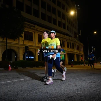 Runner Photo 5681445