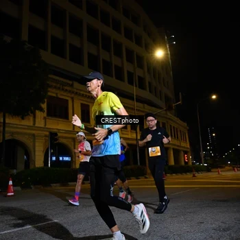 Runner Photo 5681711