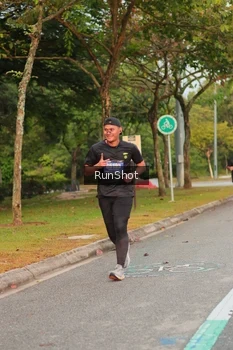 Runner Photo 5681732