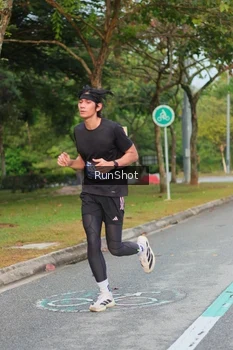 Runner Photo 5681735