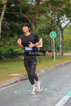 Runner Photo 5681743