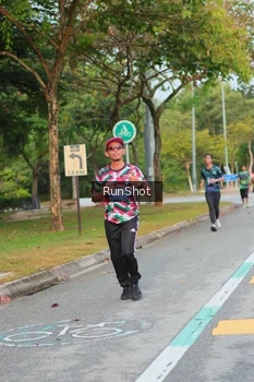 Runner Photo 5681754